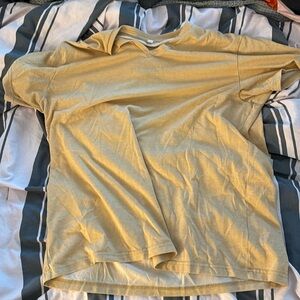 Uniqlo V-Neck Tee in Mustard Yellow